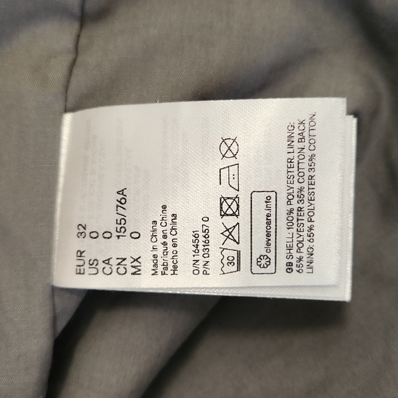 Asymmetrical gray jacket - Picture 7 of 7